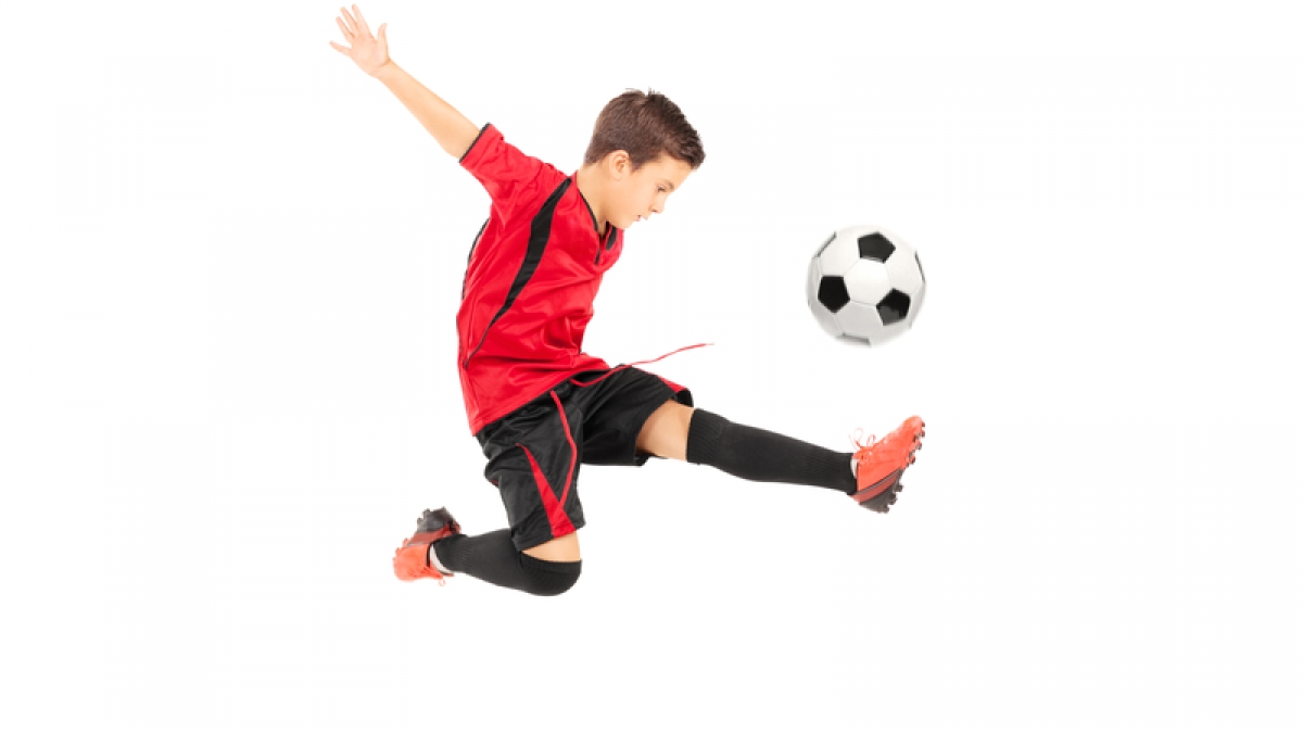 eco bádminton Extremo Fútbol infantil: el derecho de los niños a jugar - EMBARAZOYMAS