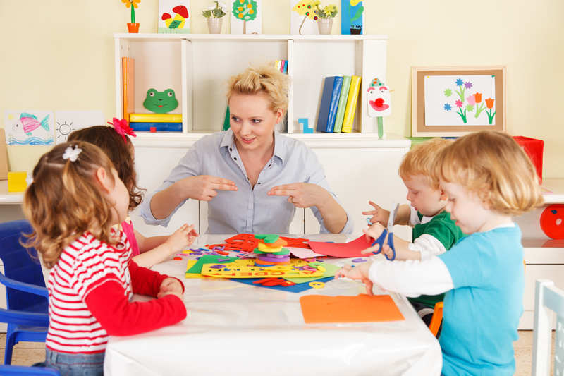 ¿A qué edad debo llevar a mi hijo a la guardería?