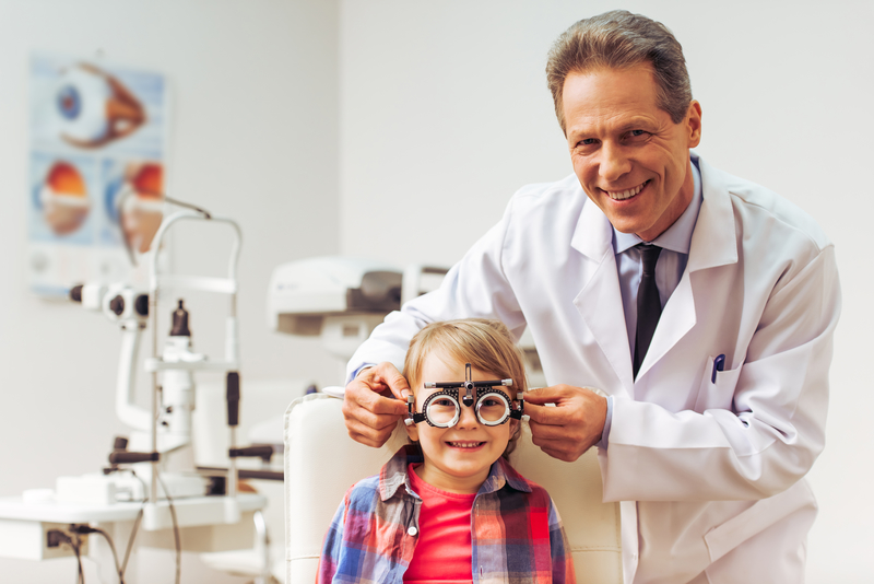 Miopía, astigmatismo e hipermetropía en bebés y niños