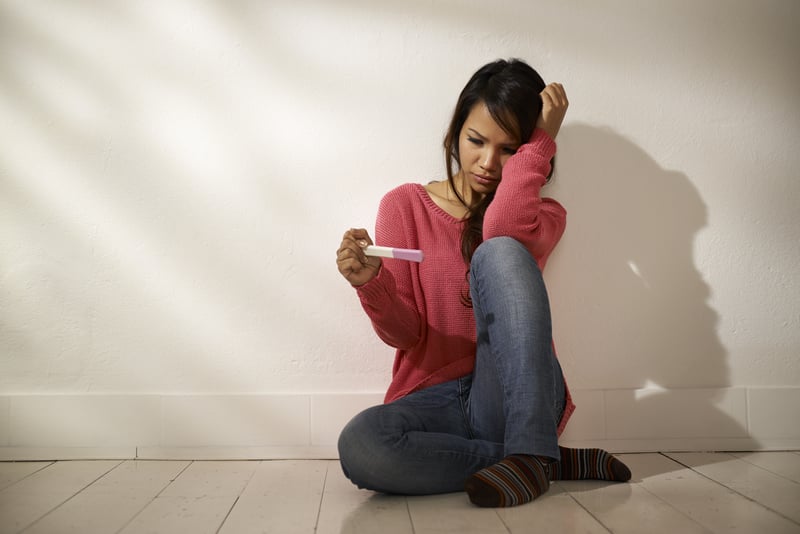 ¿Existe algún método para saber si una mujer es estéril? ¿Es lo mismo estéril que infértil?