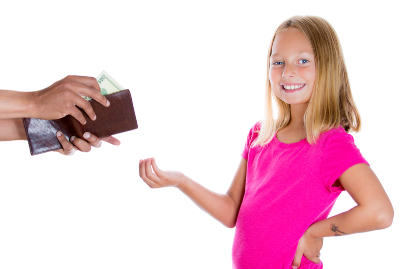 ¿Debemos dar paga a los niños?
