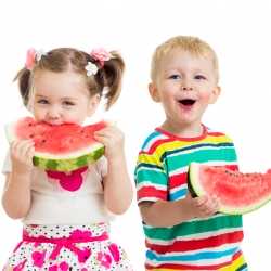 Alimentación para los niños durante el verano
