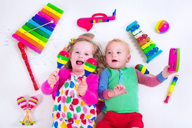 Juguetes musicales recomendados para bebés y niños