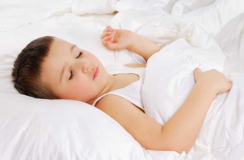 Las causas de la enuresis infantil: ¿por qué un niño moja en la cama?