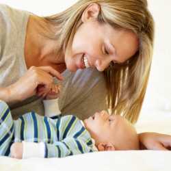 La estimulación auditiva ayuda al bebé a adquirir el lenguaje