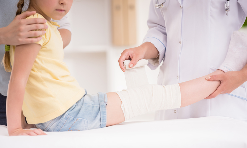 Heridas por quemaduras en la piel del niño