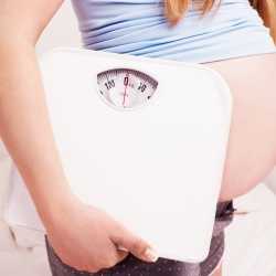 Sobrepeso antes del embarazo causaría problemas cardiacos en los niños