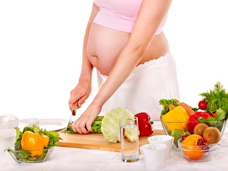 Alimentos que no deben faltar en el embarazo